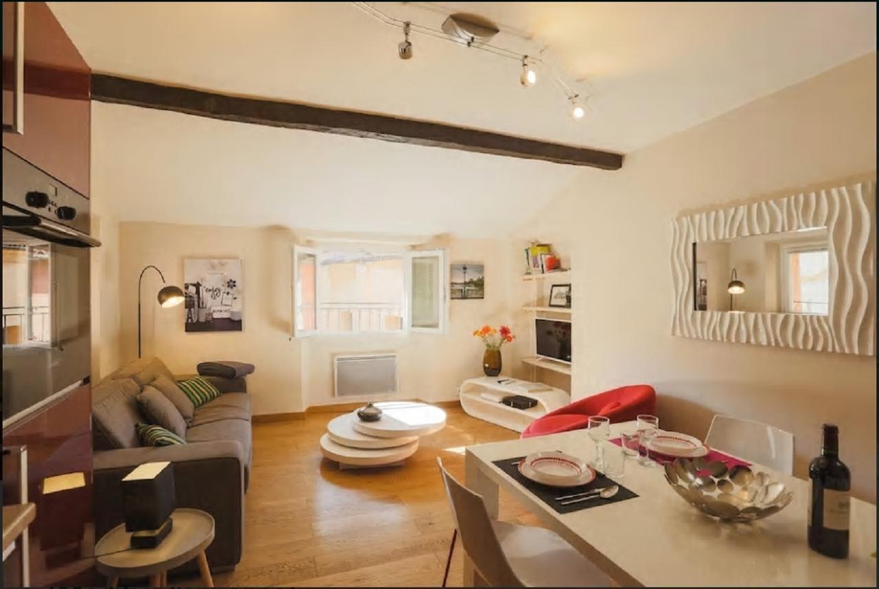 Renting - Colonna - Place In Old Town Nizza
