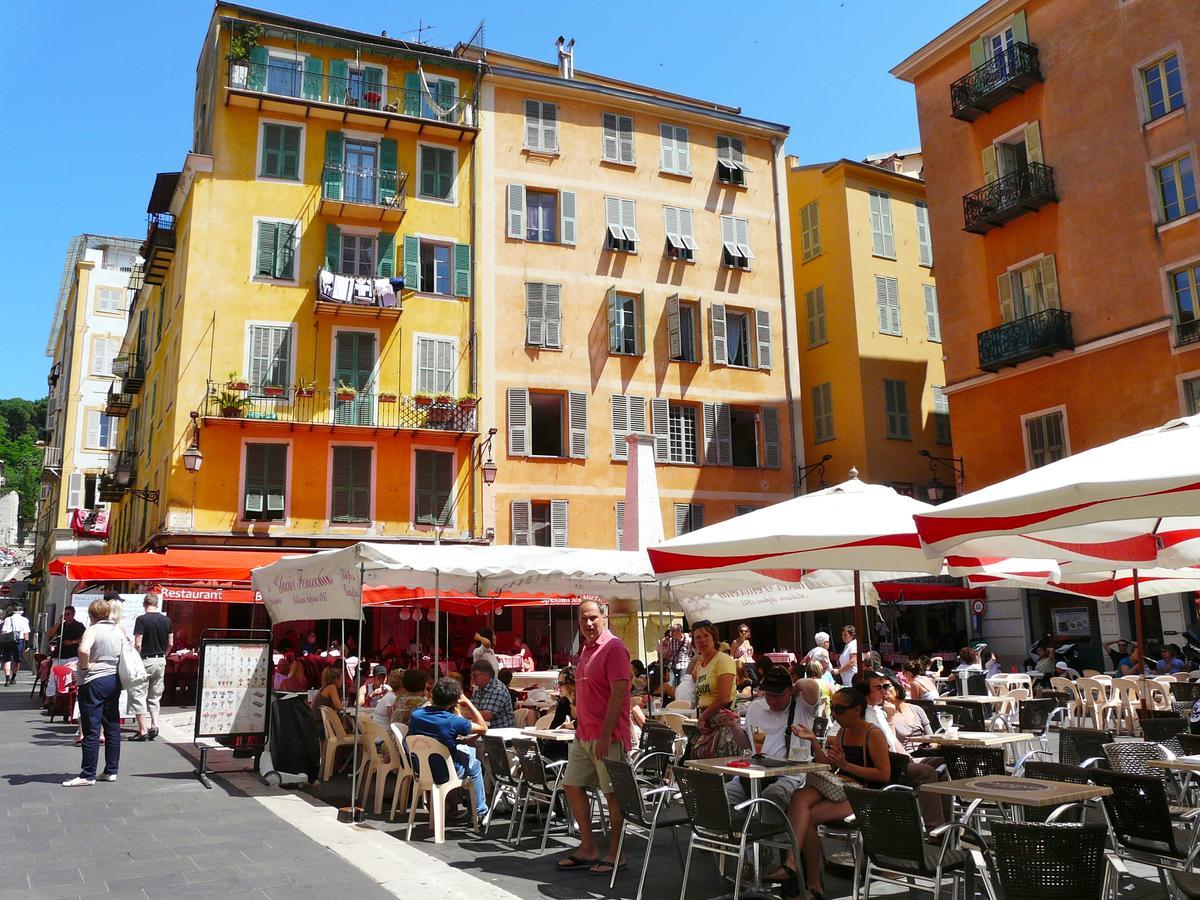 Renting - Colonna - Place In Old Town Appartement